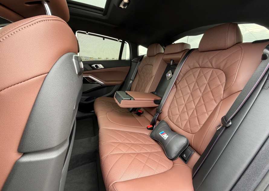 Bmw X6 – foto 2